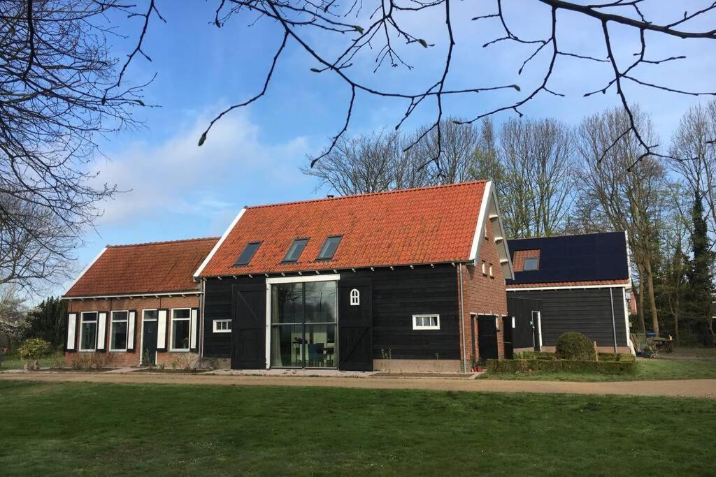 Vakantiehuis De Zeeuwse Schuur In De Zak Van Zuid-Beveland Heinkenszand Exterior foto